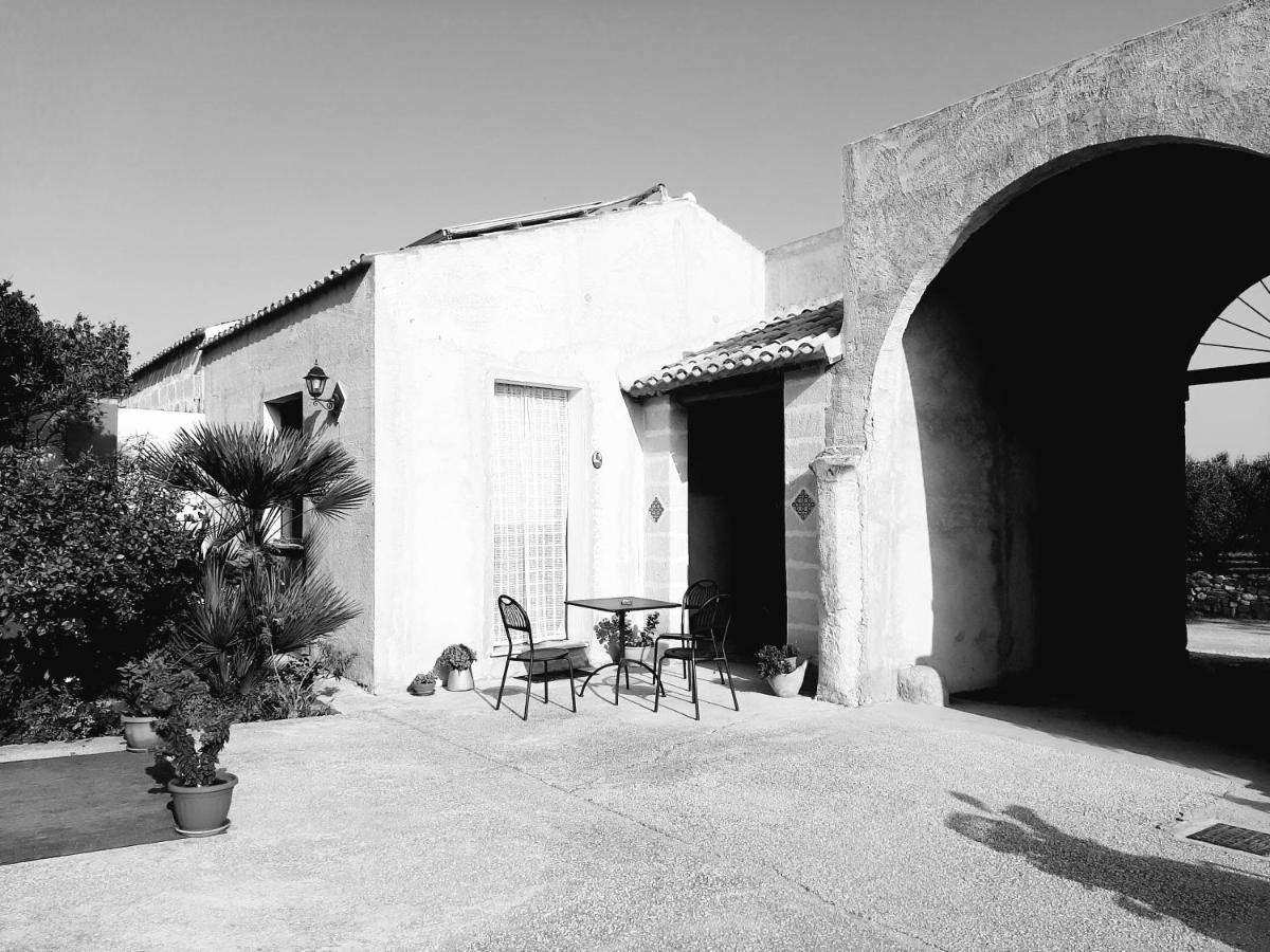 Baglio Bellavista Bed and Breakfast Torre Nubia Εξωτερικό φωτογραφία