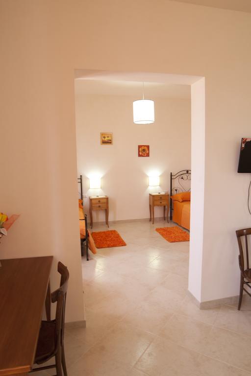 Baglio Bellavista Bed and Breakfast Torre Nubia Δωμάτιο φωτογραφία